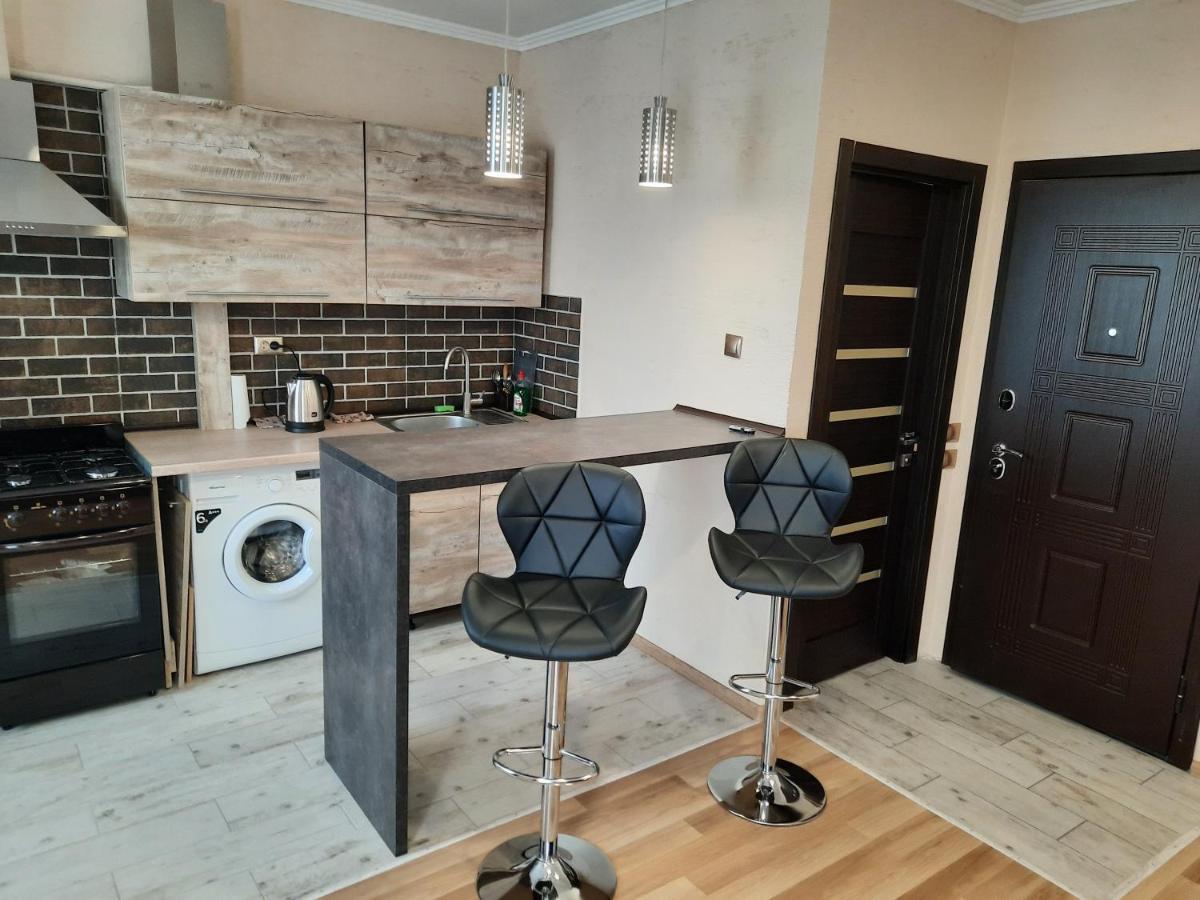 New Luxury Studio Apartment Ивано-Франковск Экстерьер фото